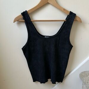 Black acid wash tank top